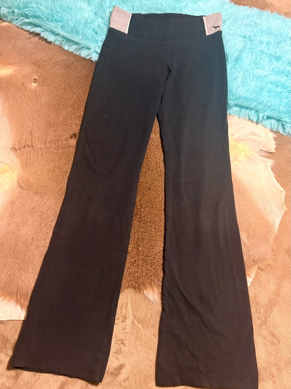 PINK Victoria's Secret Yoga Black Flare Leggings with Gray Waistband